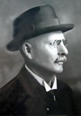 Photo of John H. Worst